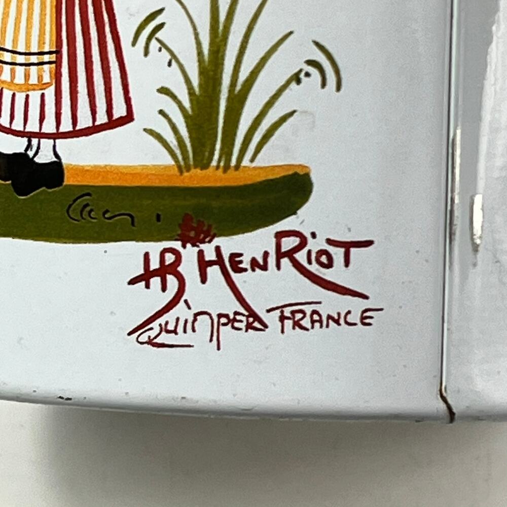 HB Henriot Quimper Yellow Breton Biscuit Tin Massilly France Folk Art 4.5" Round - Picture 9 of 11